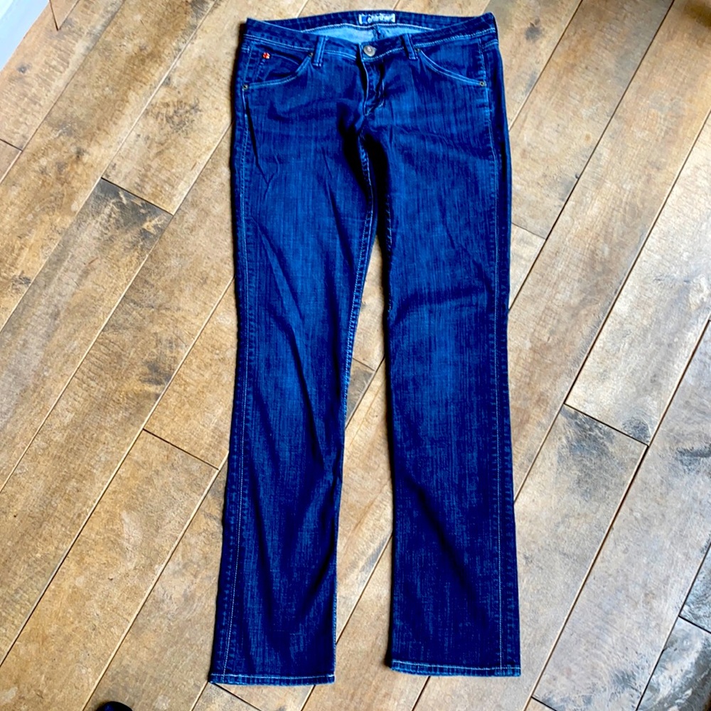 Hudson straight leg size 30 stretch jean